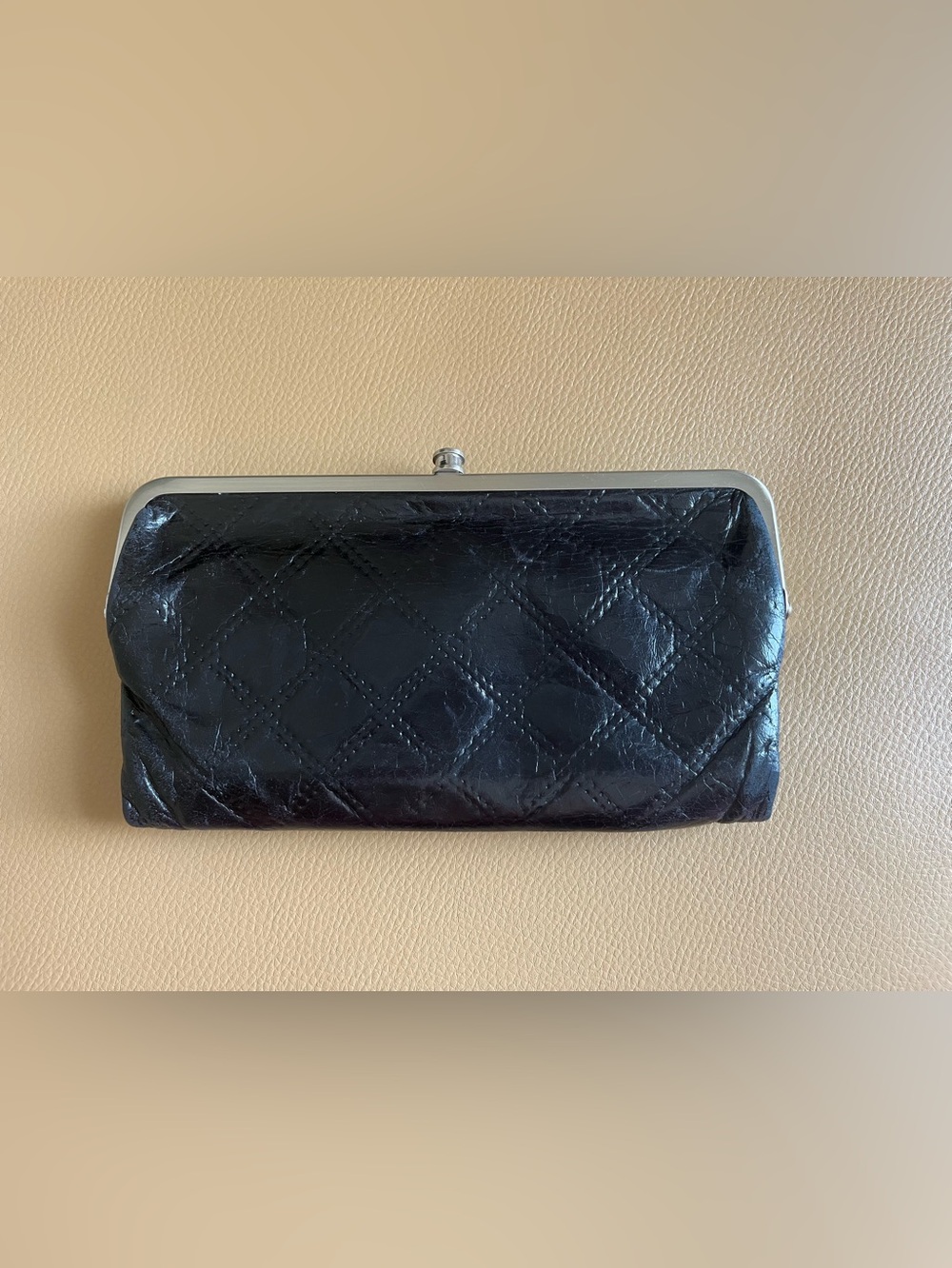 Hobo International Lauren Black Embossed Metal Frame Kisslock Clutch Wallet EUC